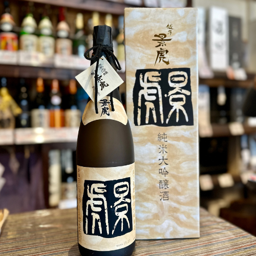 越乃景虎 純米大吟醸 1800ml 専用BOX入