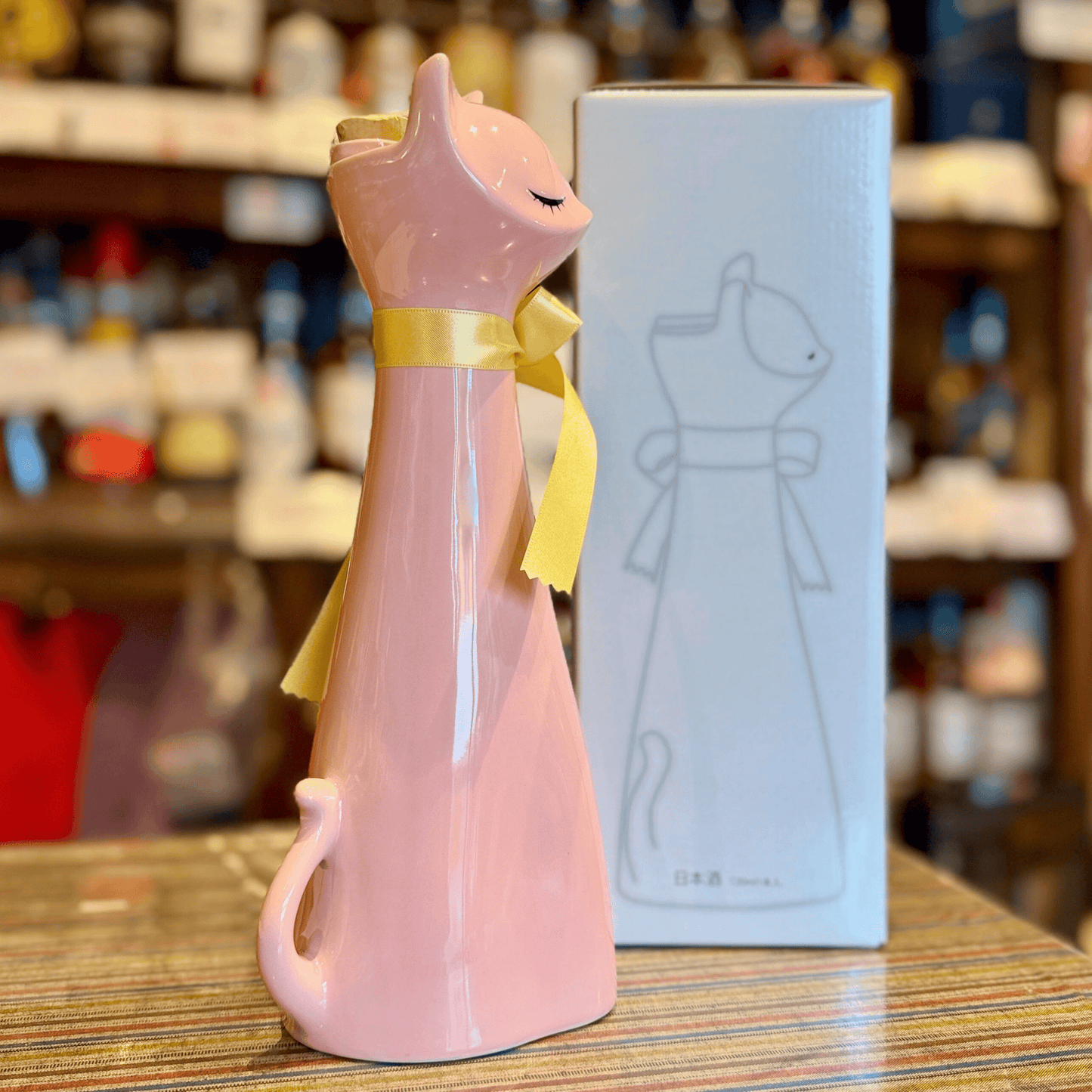 【3/6頃発売】千代寿 純米 月夜の眠り 桃猫ボトル 720ml（山形県寒河江市）