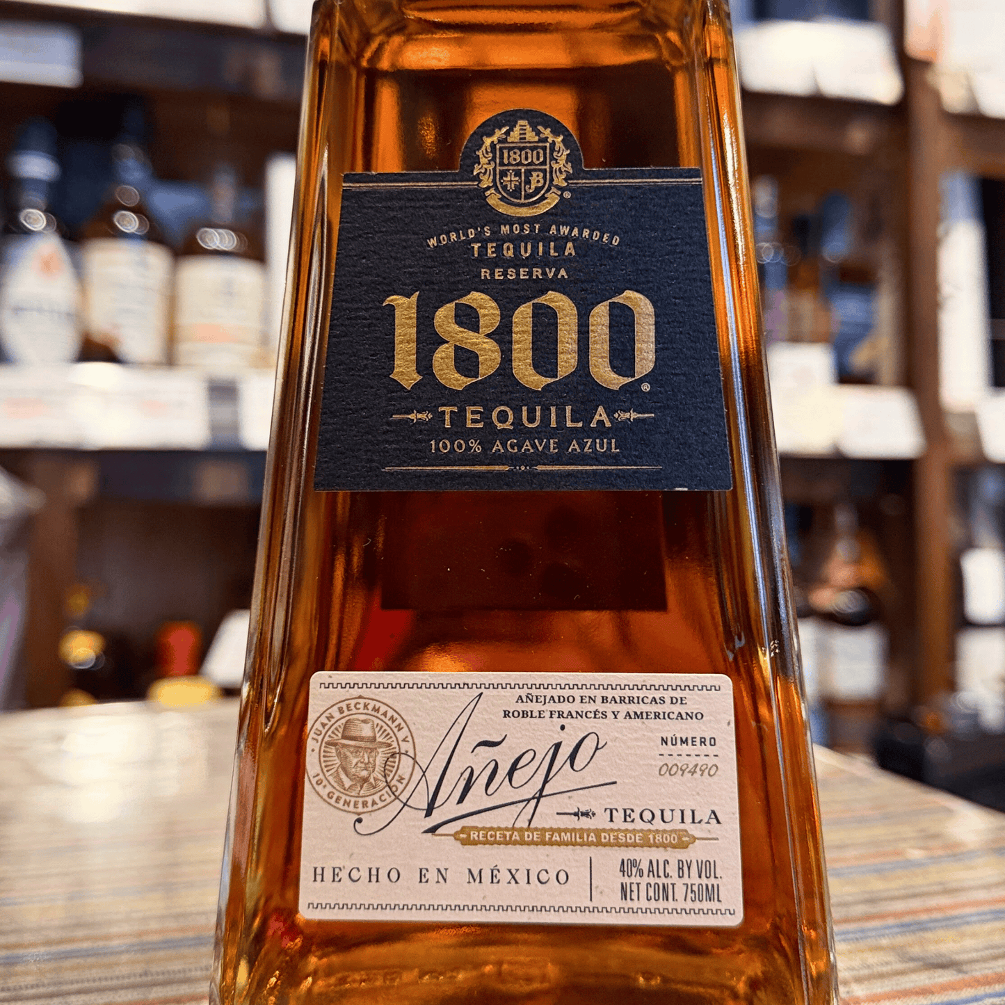 クエルボ 1800 アネホ